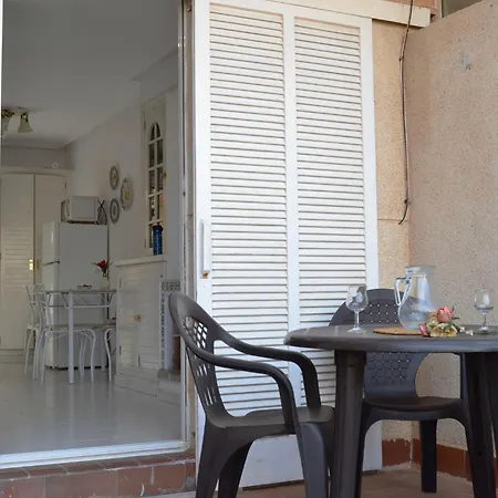 House In Tourist Paco Holiday home